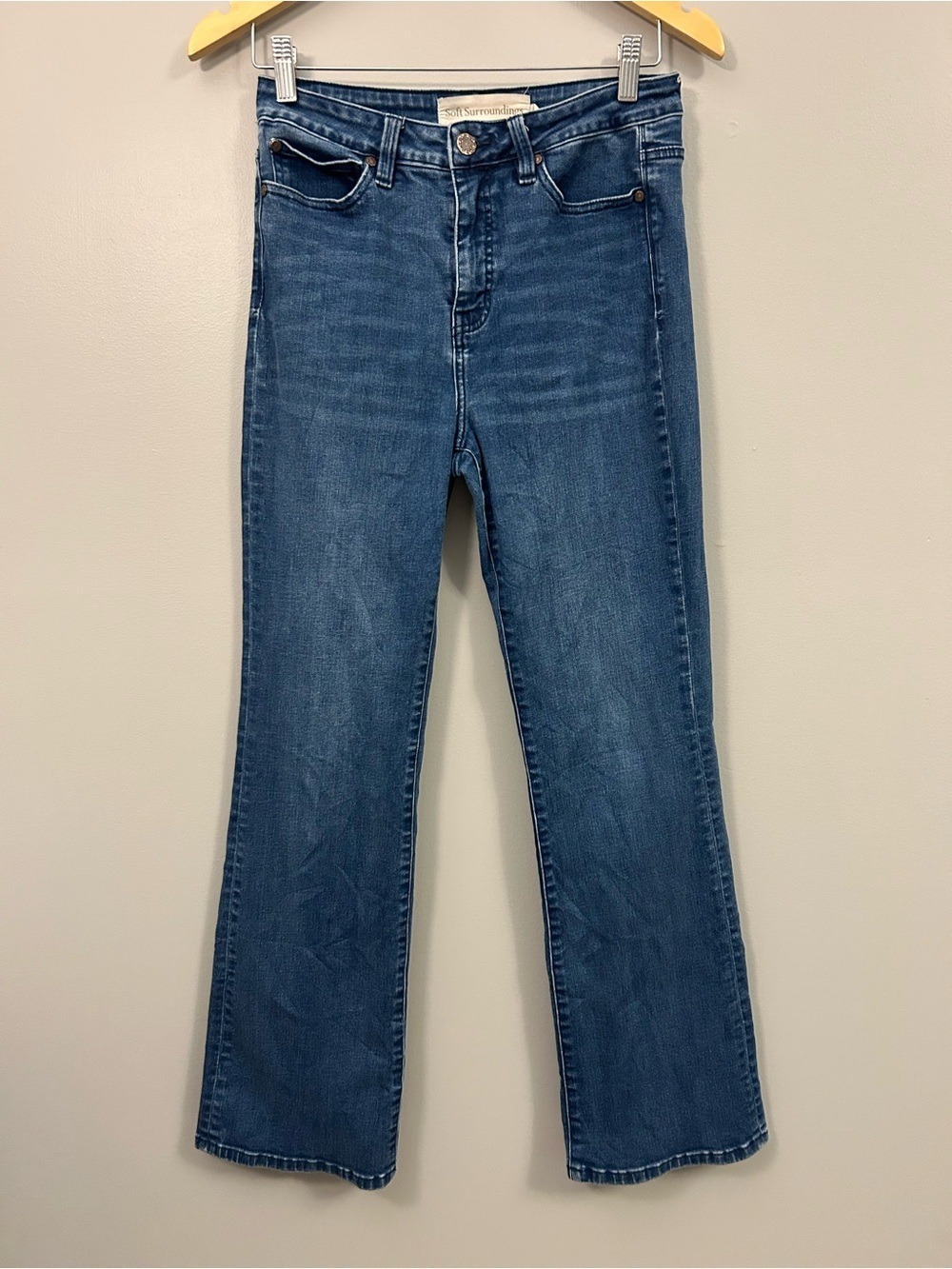 Soft Surroundings Straight Leg Medium Blue Denim Jeans Size 6